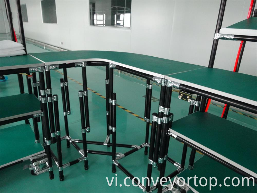 Assembly Conveyor Table